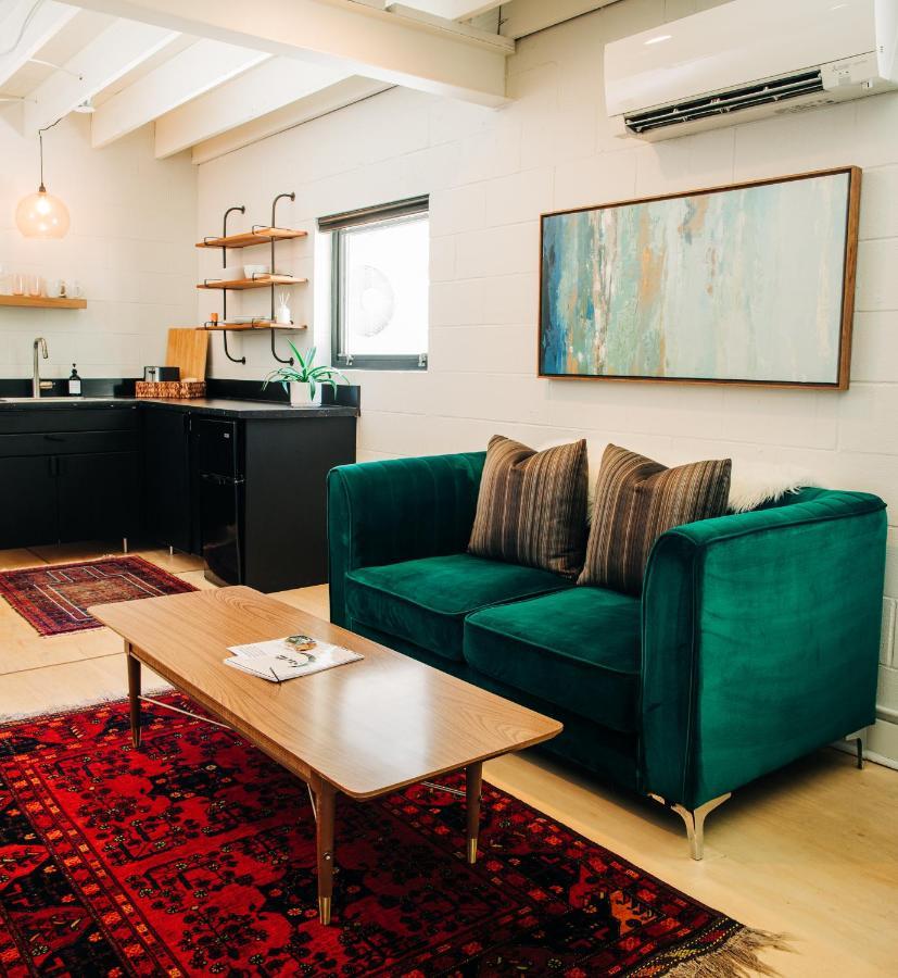 לואיוויל Stellar Suites מראה חיצוני תמונה
